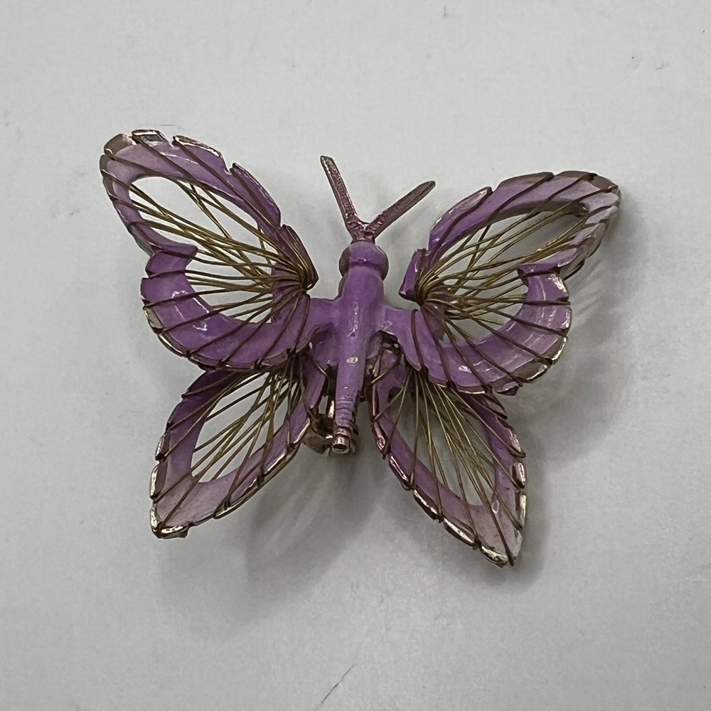 Vintage Butterfly‎ Brooch Purple Enamel Open Gold Tone Wire Pin